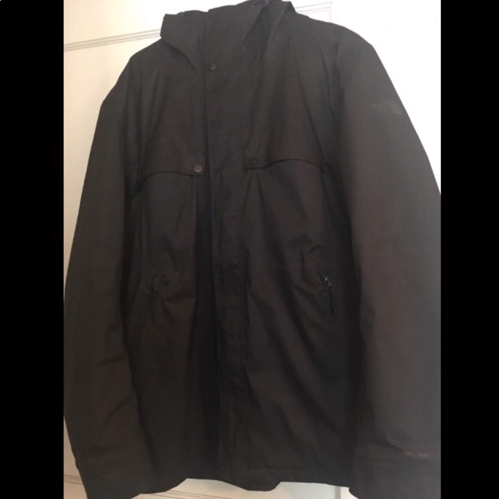 **SOLD**The North Face Jacket - Picture 2 of 8
